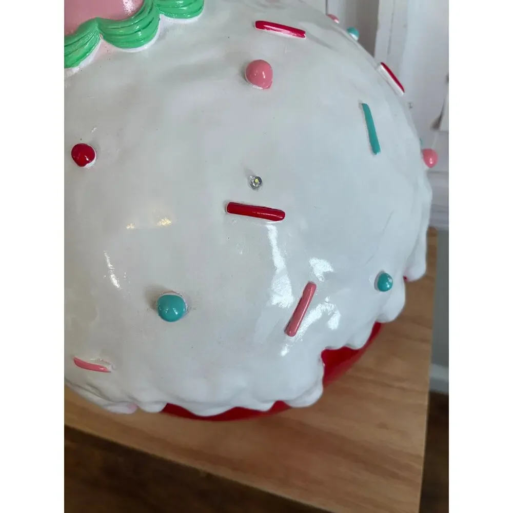 Large Light‎ Up Christmas Cupcake Ornament